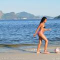Что хорошего на известном в Рио-де-Жанейро пляже Копакабана?